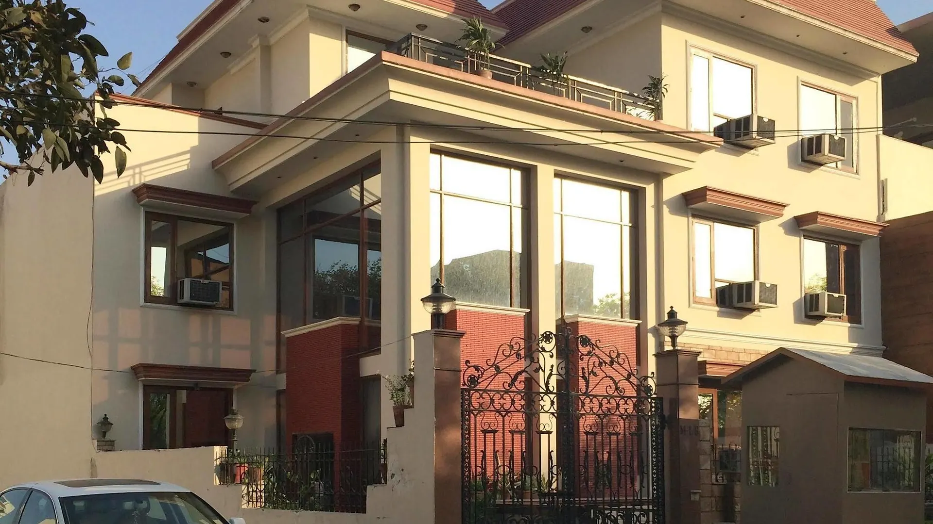 Hotel Shakuntlam Gurgaon India