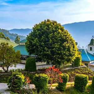 **** Hotel Southern Panorama Campnoel Munnar India